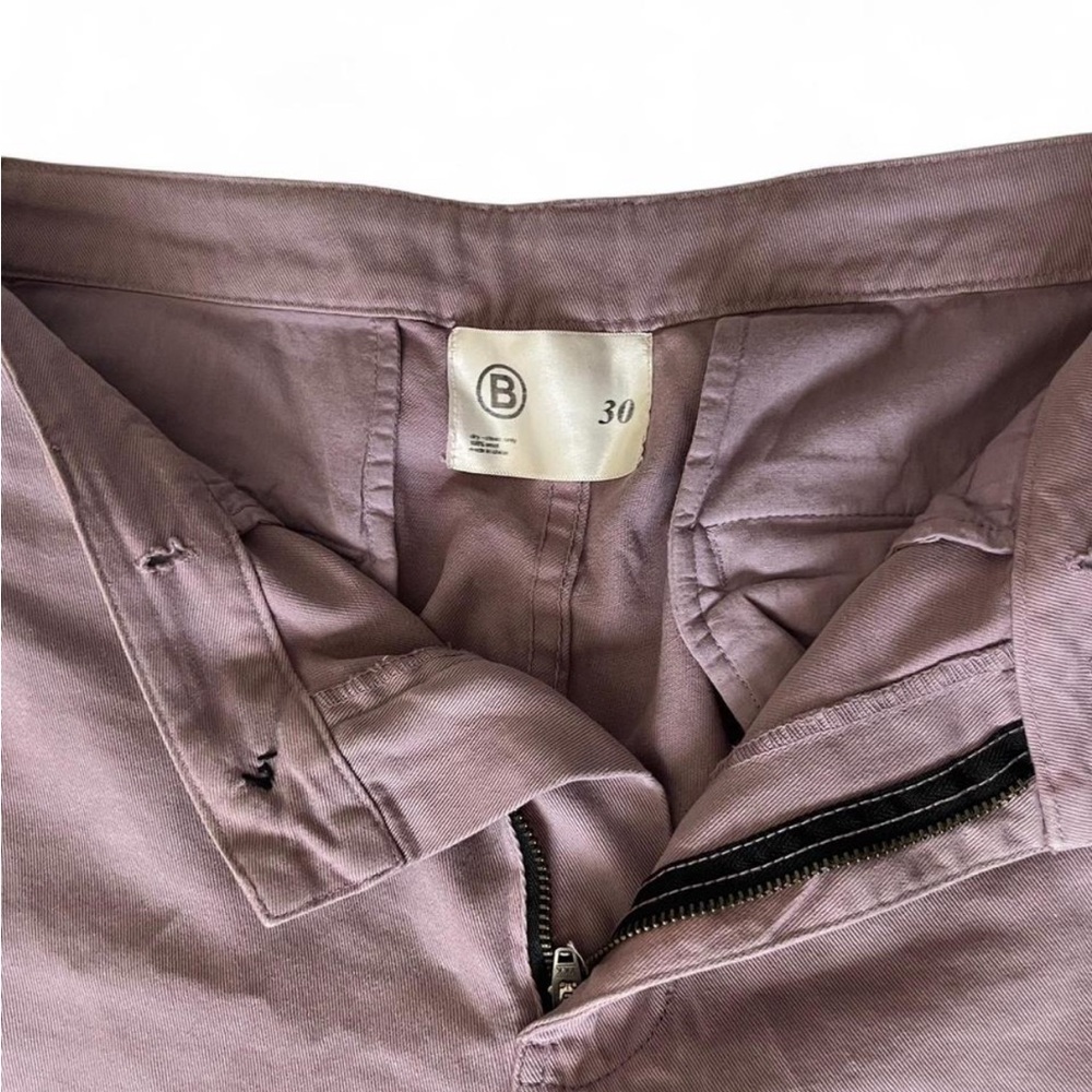 BASKETCASE mauve Pants with Zipper Detail